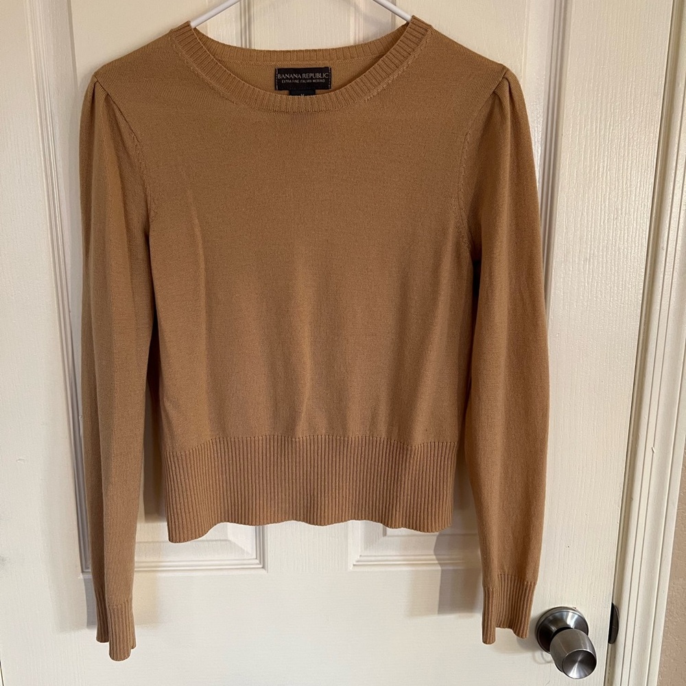 Banana Republic Camel Crew Neck Sweater Merino Wool - Picture 5 of 9